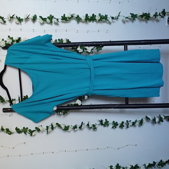 NWOT Torrid Mini Dress sz 2x (18-20) - Picture 9 of 9